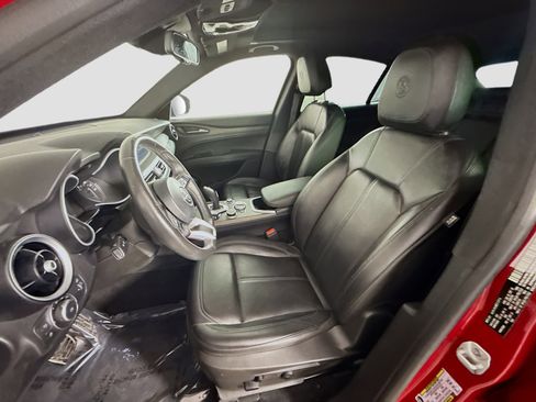 Used 2022 Alfa Romeo Stelvio Ti w/ Active Assist Plus Package image 22