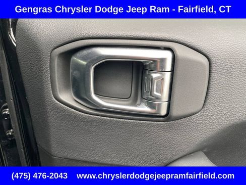 Certified 2025 Jeep Wrangler Unlimited Sahara AWD/4WD image 25