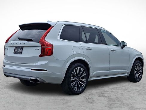 Used 2020 Volvo XC90 T5 Momentum w/ Protection Package Premier AWD/4WD image 4