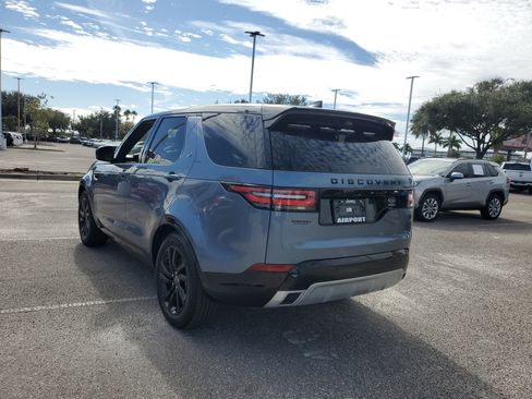 Used 2020 Land Rover Discovery HSE image 3