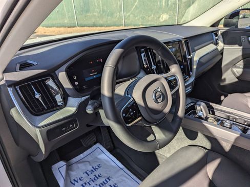 New 2025 Volvo XC60 T8 Plus w/ Protection Package Premier image 7