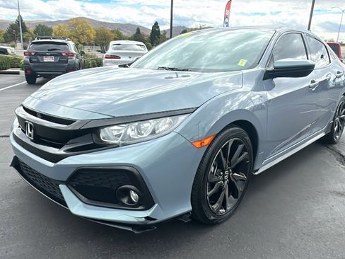 Used 2019 Honda Civic Sport image 7