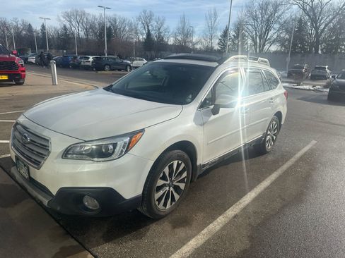 Used 2016 Subaru Outback 3.6R Limited image 5