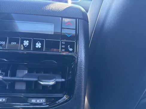 Used 2022 Jeep Grand Cherokee L Overland w/ Luxury Tech Group IV image 46