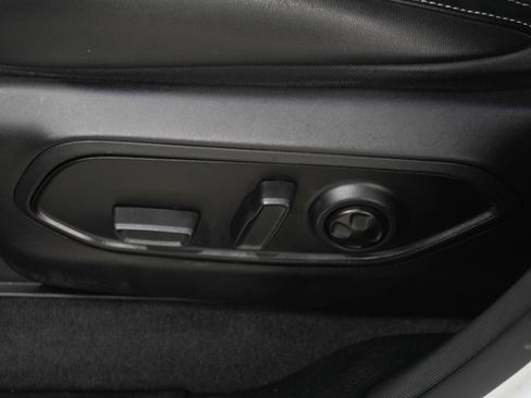 Used 2022 Jeep Grand Cherokee Limited AWD/4WD image 25