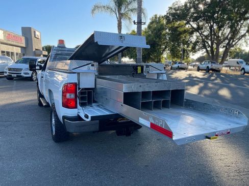 Used 2011 Chevrolet Silverado 2500 W/T image 36