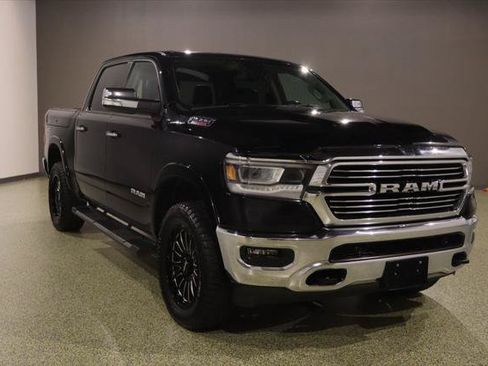 Used 2020 RAM 1500 Laramie AWD/4WD image 1