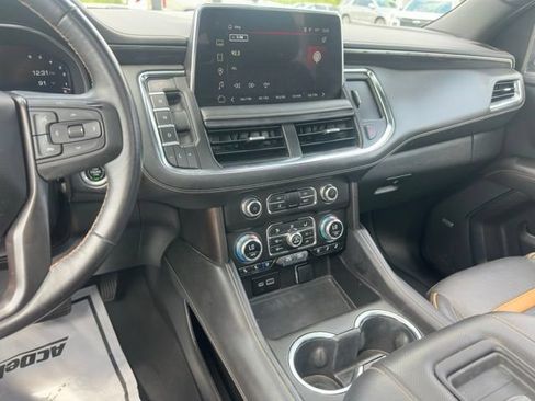 Used 2023 GMC Yukon AT4 w/ Technology Package AWD/4WD image 25