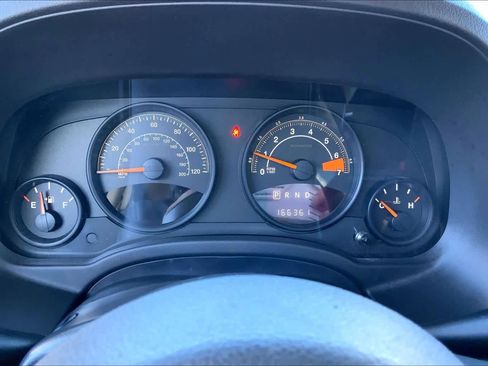 Used 2016 Jeep Patriot Sport w/ Power Value Group image 25