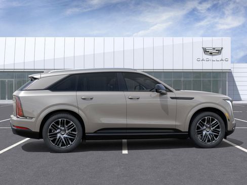 New 2026 Cadillac Escalade IQ Sport 2 w/ LPO, ONYX Package image 5