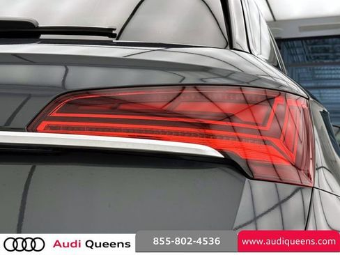 Certified 2023 Audi Q5 2.0T Premium w/ Convenience Package AWD/4WD image 9