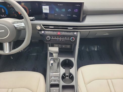 Used 2025 Hyundai Sonata SE image 12