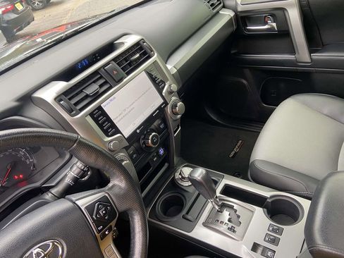 Used 2023 Toyota 4Runner SR5 Premium w/ Moonroof Package image 26