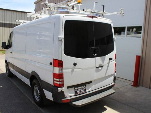 Used 2012 Mercedes-Benz Sprinter 2500 image 9