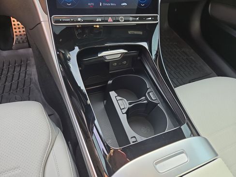 New 2026 Mercedes-Benz C 300 Sedan image 22