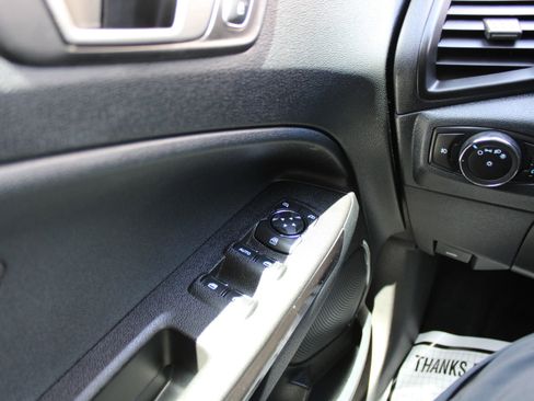 Used 2021 Ford EcoSport SE w/ Interior Protection Package image 28