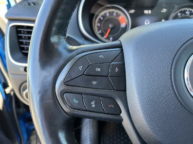 Used 2019 Jeep Cherokee Trailhawk w/ Comfort/Convenience Group AWD/4WD image 22