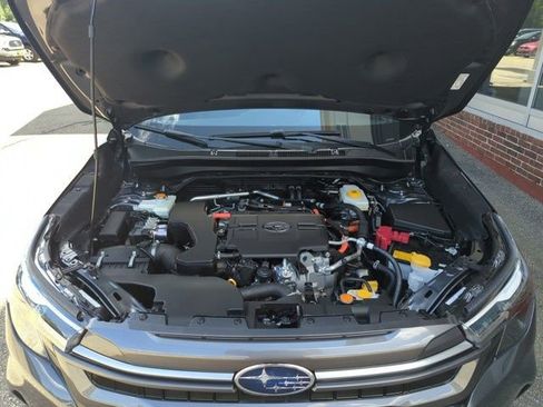 Used 2025 Subaru Forester Premium image 28