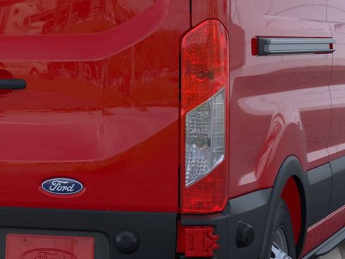New 2026 Ford Transit 250 148 Medium Roof Extended AWD image 21