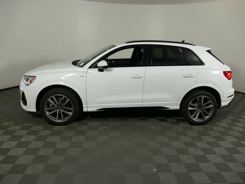 New 2025 Audi Q3 2.0T Premium image 6