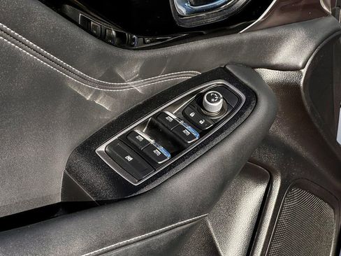 Used 2023 Subaru Outback Limited image 14