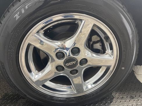 Used 2000 Pontiac Firebird Trans Am RWD image 38