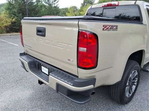 Certified 2022 Chevrolet Colorado Z71 AWD/4WD image 15
