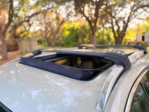 Used 2014 Cadillac SRX Luxury w/ Driver Awareness Package image 7