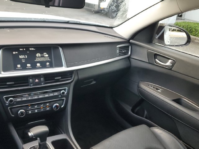 Used 2020 Kia Optima SE FWD image 15