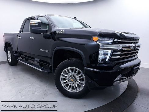 Used 2022 Chevrolet Silverado 2500 High Country w/ Z71 Off-Road Package image 1