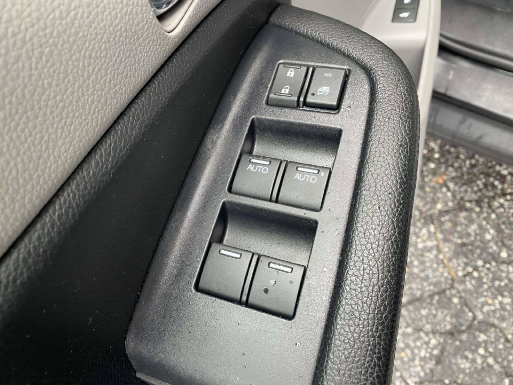 Used 2019 Honda Pilot Touring image 16