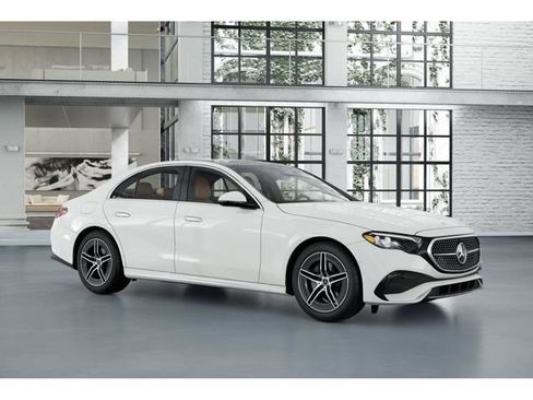 New 2026 Mercedes-Benz E 350 4MATIC Sedan image 12