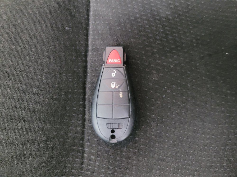 Used 2018 Dodge Grand Caravan SE FWD image 32