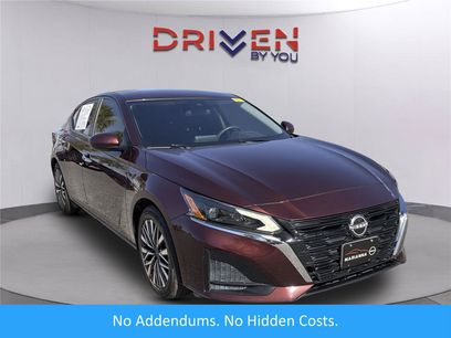 Used 2023 Nissan Altima 2.5 SV