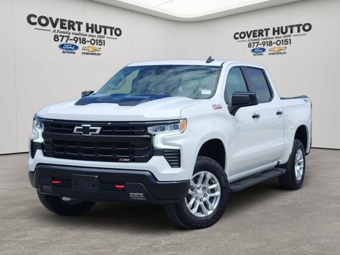 Used 2024 Chevrolet Silverado 1500 LT Trail Boss w/ Protection Package AWD/4WD image 1