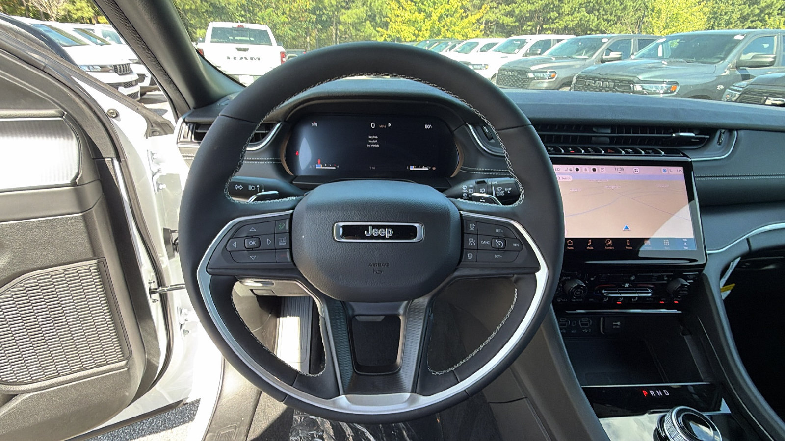 New 2027 Jeep Grand Cherokee Laredo X AWD/4WD image 20