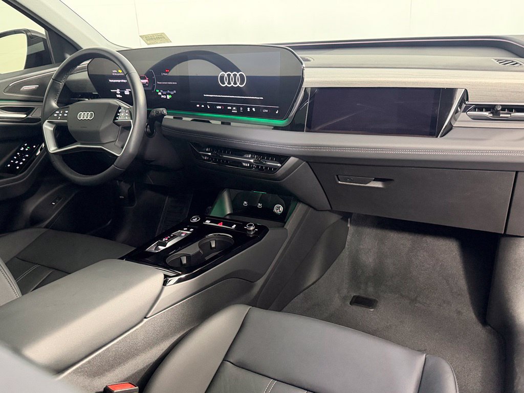 Used 2025 Audi Q6 e-tron Prestige w/ 20" Wheel Package AWD/4WD image 17