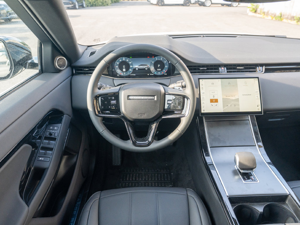 New 2026 Land Rover Range Rover Evoque S AWD/4WD image 12