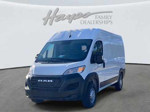Used 2025 RAM ProMaster 2500 image 29