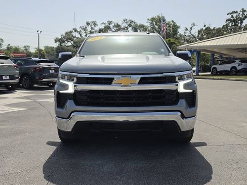 Used 2024 Chevrolet Silverado 1500 LT w/ Convenience Package II RWD image 9