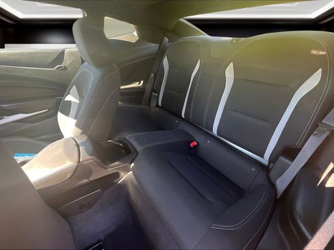 Used 2023 Chevrolet Camaro LT image 27