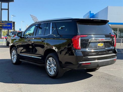 Certified 2023 GMC Yukon SLT image 7