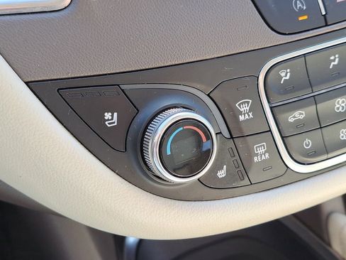 Used 2024 Chevrolet Malibu LT FWD image 31