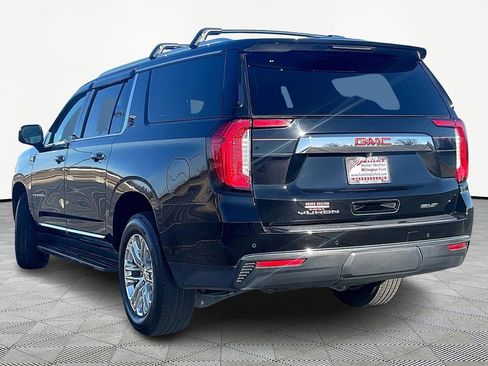 Used 2021 GMC Yukon XL SLT w/ Rear Media and Nav Package image 10