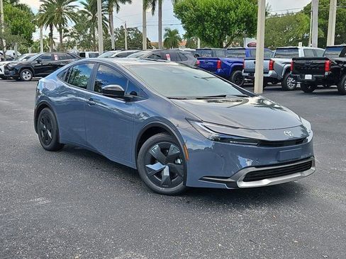 New 2026 Toyota Prius Plug-In Hybrid image 27