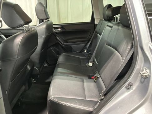 Used 2015 Subaru Forester 2.5i Limited AWD/4WD image 21