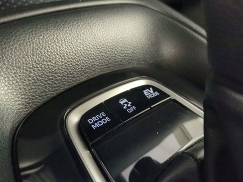 Used 2023 Toyota Corolla LE image 26