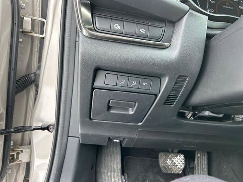 Certified 2024 MAZDA CX-30 AWD 2.5 S w/ Preferred Package image 21