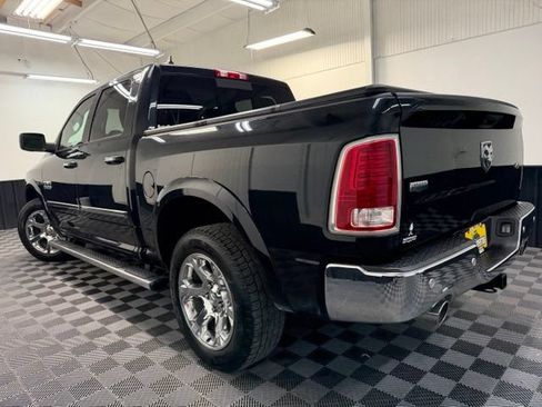 Used 2018 RAM 1500 Laramie w/ Convenience Group AWD/4WD image 4