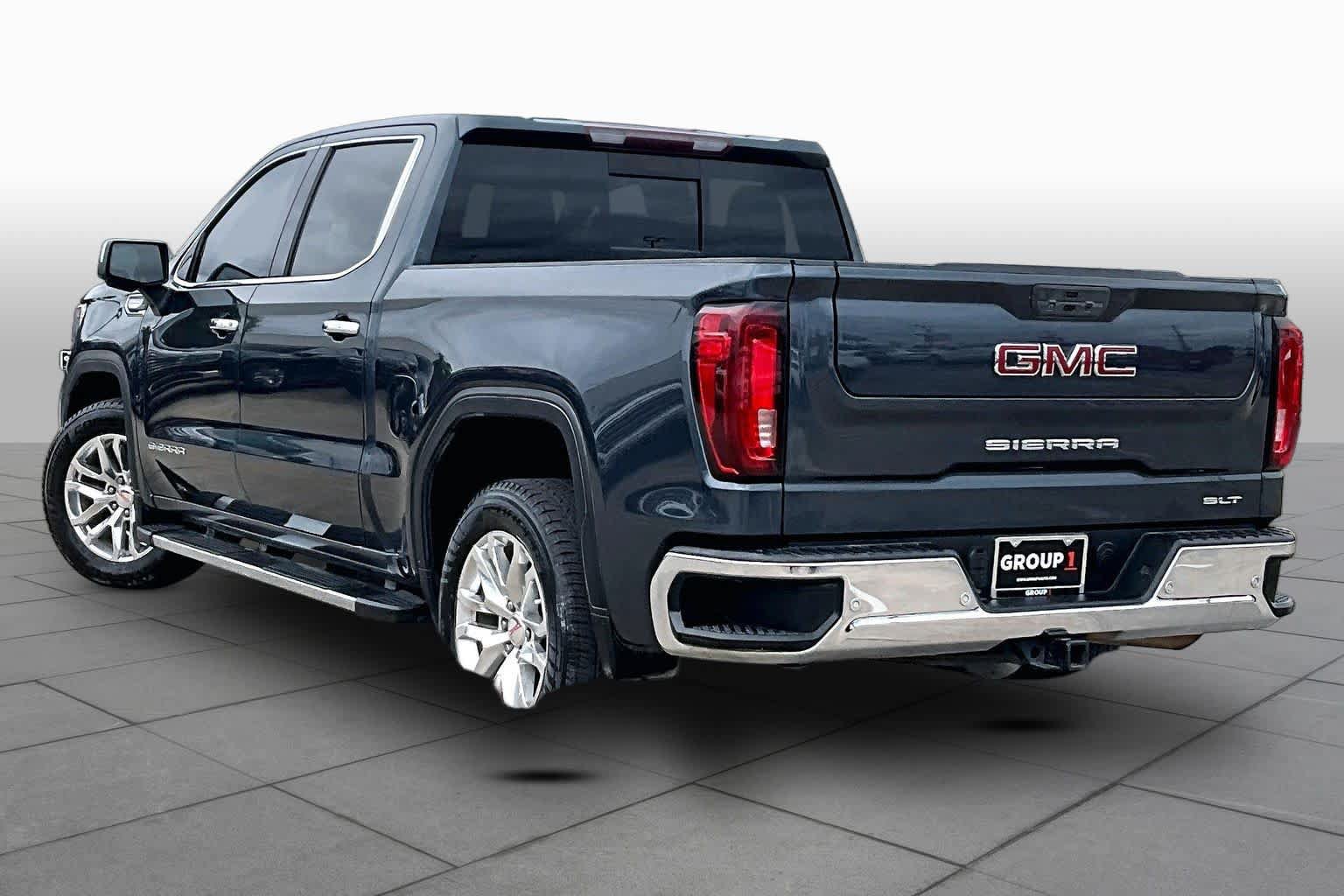 Used 2021 GMC Sierra 1500 SLT RWD image 12